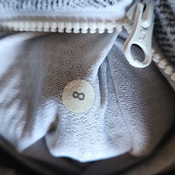 Lululemon Be Present Ghost Herringbone Jacket Size 8 - Picture 5 of 7